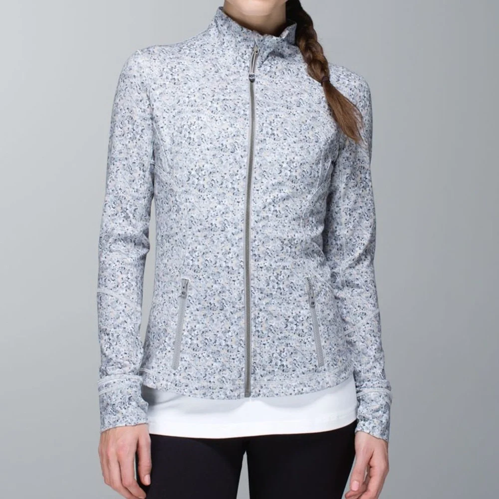Lululemon Forme Jacket *Cuffins Petite Fleur Silver Spoon